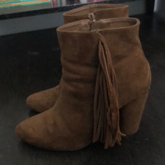 Great faux suede fringe boots!!!! - Picture 2 of 5